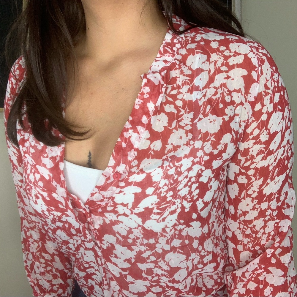 Red and white floral top
